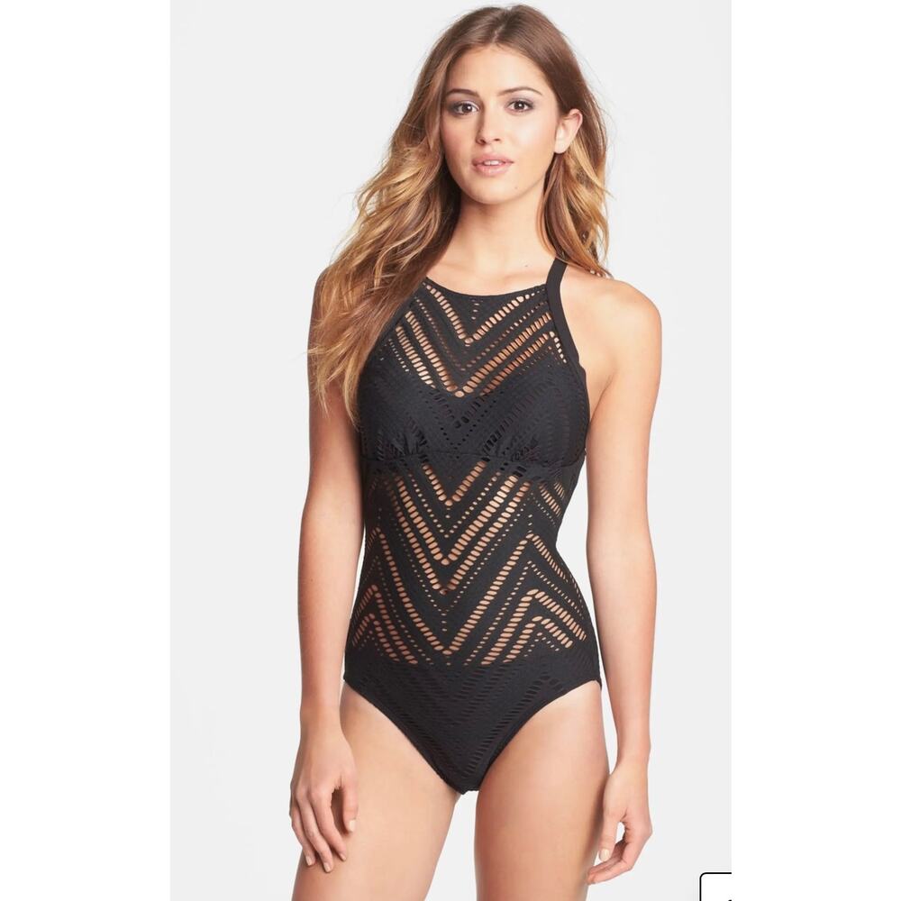 Robin Piccone 'Raquel' Portrait Back One-Piece Swimsuit Size 6 in Black - Picture 2 of 14